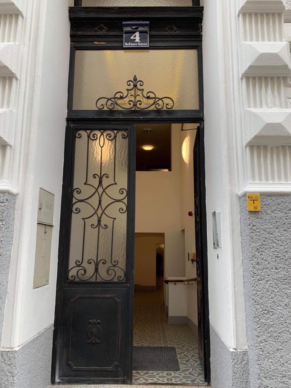 Double Floor Apartment Відень Екстер'єр фото